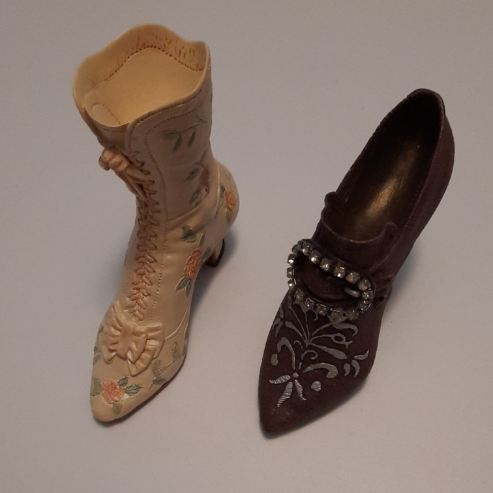 Elegant Miniature Embroidered Boots - Cream and Brown Just The Right Shoe